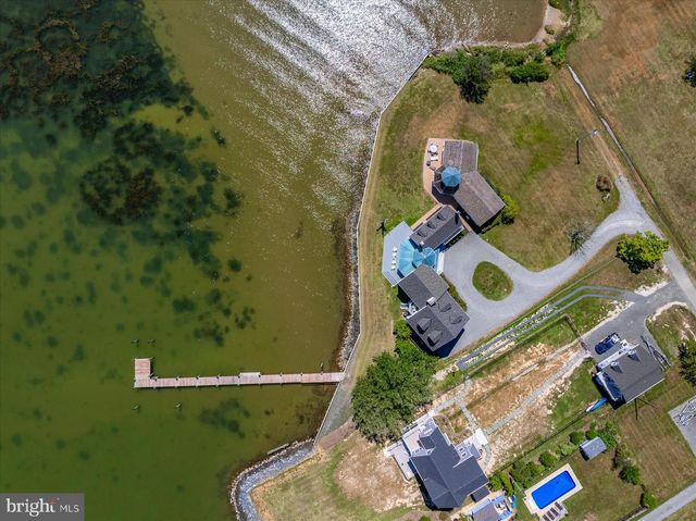 21642 CHICKEN POINT RD, Tilghman, MD 21671