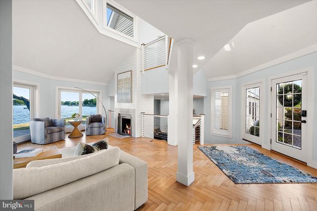 21642 CHICKEN POINT RD, Tilghman, MD 21671