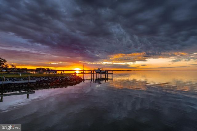21642 CHICKEN POINT RD, Tilghman, MD 21671