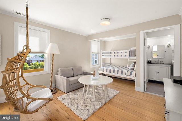 21642 CHICKEN POINT RD, Tilghman, MD 21671