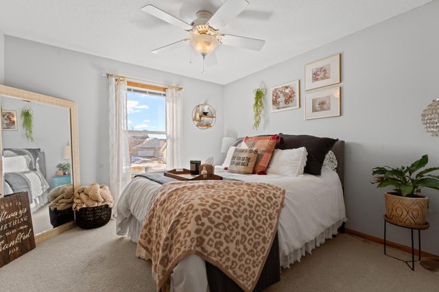 2110 Red Tail Place SE, Rochester, MN 55904