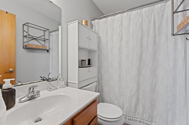 2110 Red Tail Place SE, Rochester, MN 55904