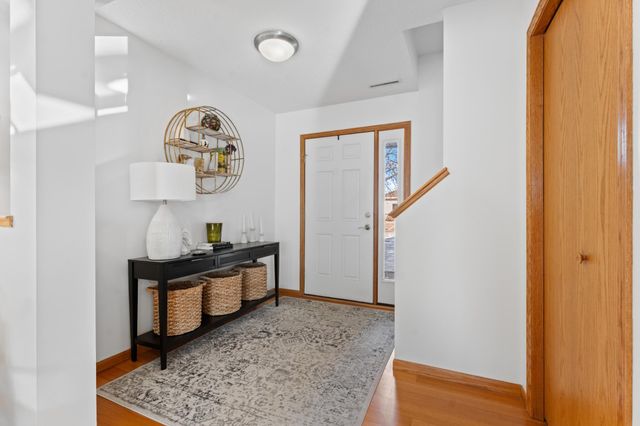 2110 Red Tail Place SE, Rochester, MN 55904