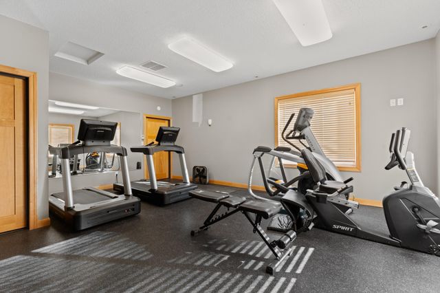 2110 Red Tail Place SE, Rochester, MN 55904