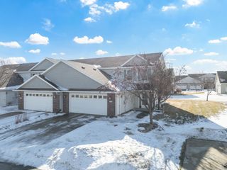 2110 Red Tail Place SE, Rochester, MN 55904