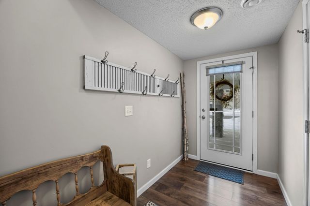 9036 Golden Pond Lane N, Monticello, MN 55362