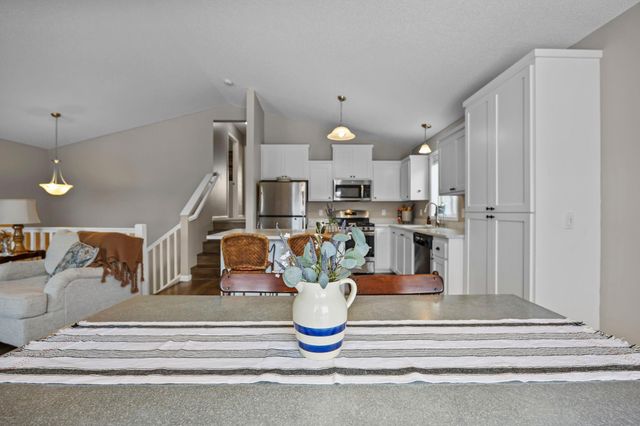 9036 Golden Pond Lane N, Monticello, MN 55362