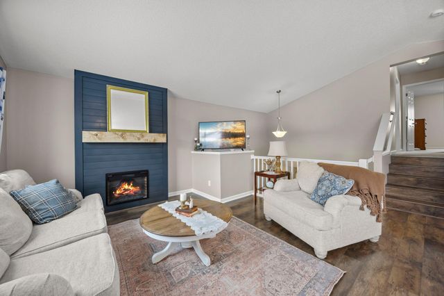 9036 Golden Pond Lane N, Monticello, MN 55362