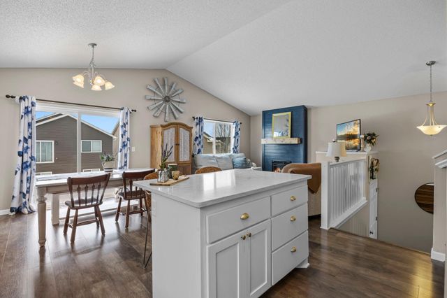 9036 Golden Pond Lane N, Monticello, MN 55362