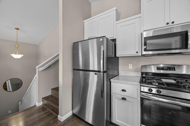 9036 Golden Pond Lane N, Monticello, MN 55362