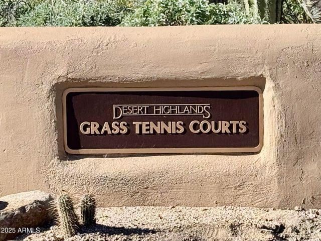 10040 E HAPPY VALLEY Road 300, Scottsdale, AZ 85255