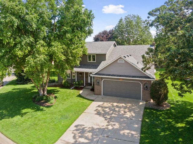 475 Oakhill Road, Chaska, MN 55318