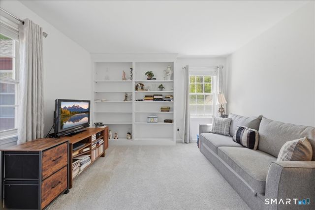 15 Hampshire Road 15, Madison, CT 06443