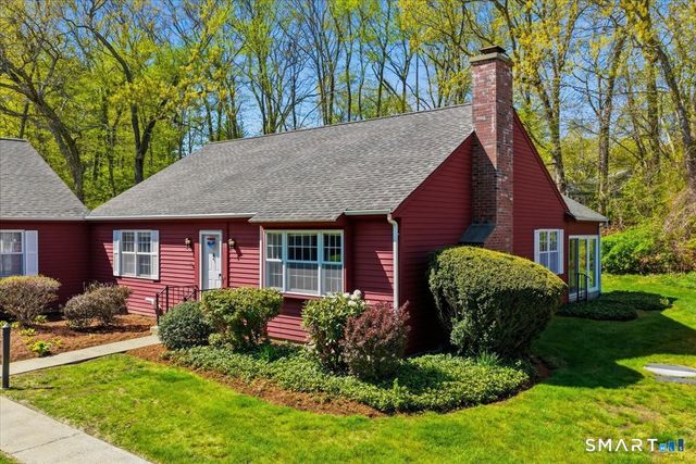 15 Hampshire Road 15, Madison, CT 06443