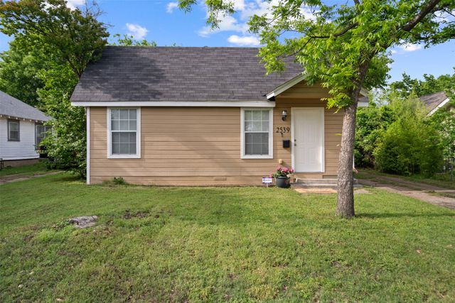 2539 Sharon Street, Dallas, TX 75211