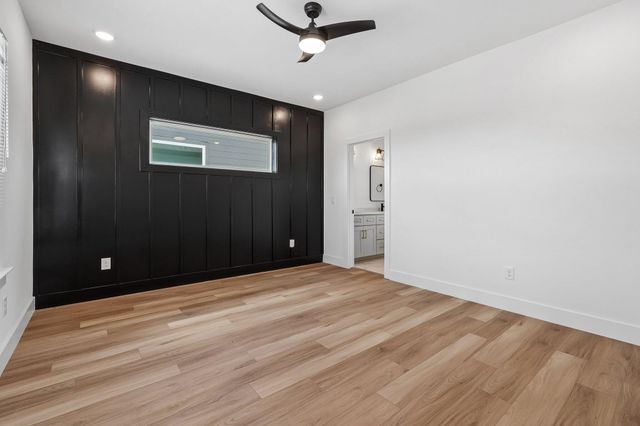 1241 N Avondale Cir, Nashville, TN 37207