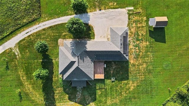 31005 Nottingham Lane, Lawson, MO 64062