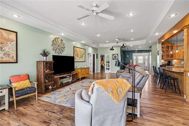 31005 Nottingham Lane, Lawson, MO 64062