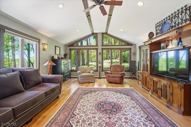 75 Bunn Rd, Hardyston Twp., NJ 07419