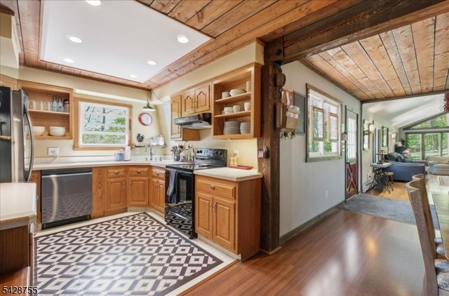 75 Bunn Rd, Hardyston Twp., NJ 07419