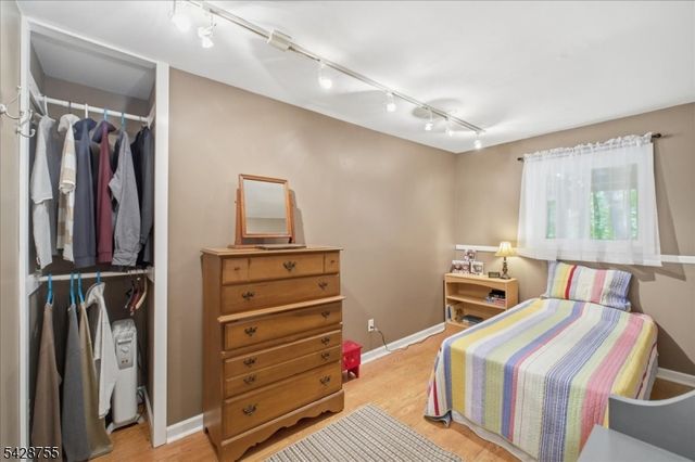 75 Bunn Rd, Hardyston Twp., NJ 07419