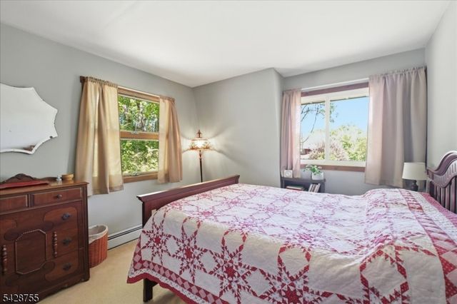 75 Bunn Rd, Hardyston Twp., NJ 07419