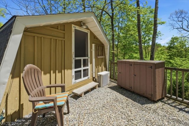 75 Bunn Rd, Hardyston Twp., NJ 07419