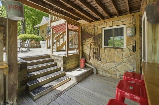 75 Bunn Rd, Hardyston Twp., NJ 07419