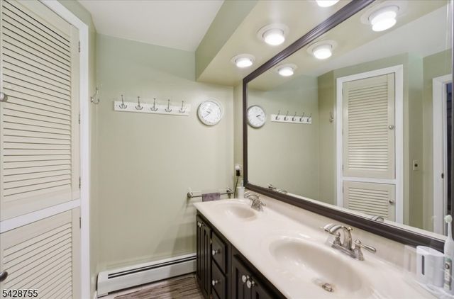 75 Bunn Rd, Hardyston Twp., NJ 07419