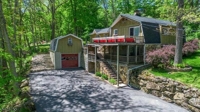 75 Bunn Rd, Hardyston Twp., NJ 07419