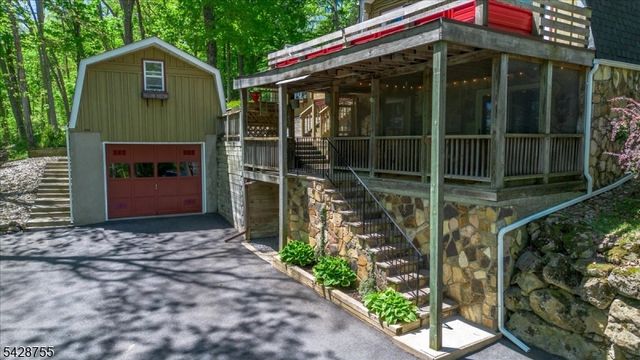 75 Bunn Rd, Hardyston Twp., NJ 07419