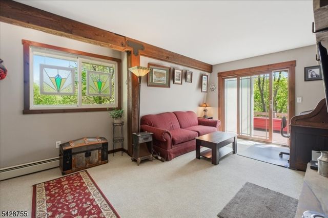 75 Bunn Rd, Hardyston Twp., NJ 07419