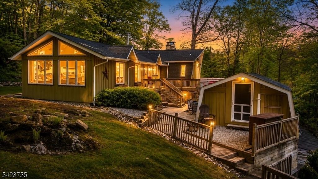 75 Bunn Rd, Hardyston Twp., NJ 07419