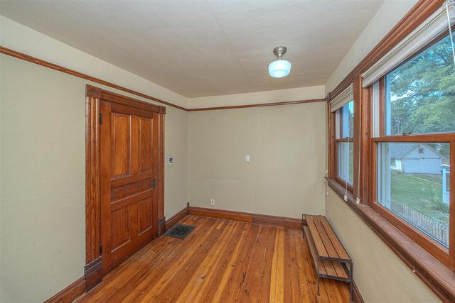 222 Monroe Street, Saline, MI 48176