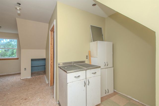 222 Monroe Street, Saline, MI 48176