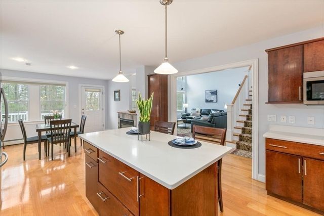 167 Catamount Rd, Tewksbury, MA 01876