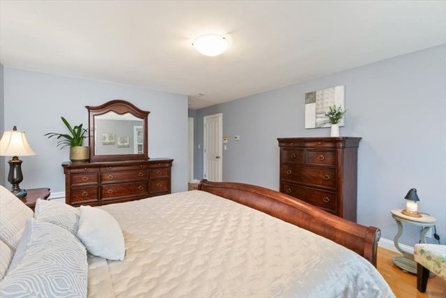 167 Catamount Rd, Tewksbury, MA 01876