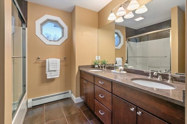 167 Catamount Rd, Tewksbury, MA 01876