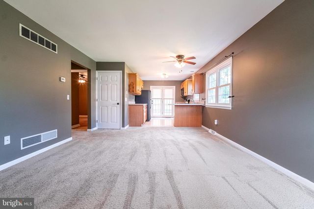 36 S MAIN ST, Wrightsville, PA 17368