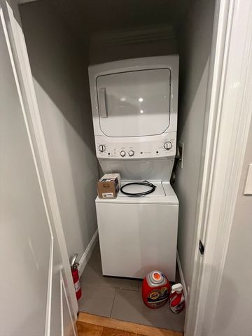 23 Rockledge St 1, Boston, MA 02119