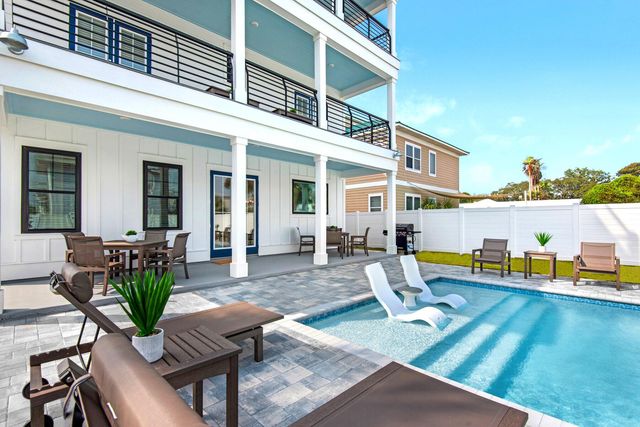 65 Cobia Street, Destin, FL 32541