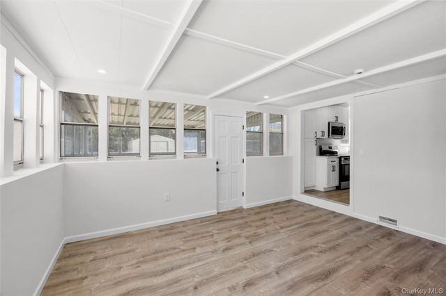 32 Flintlock Drive, Shirley, NY 11967