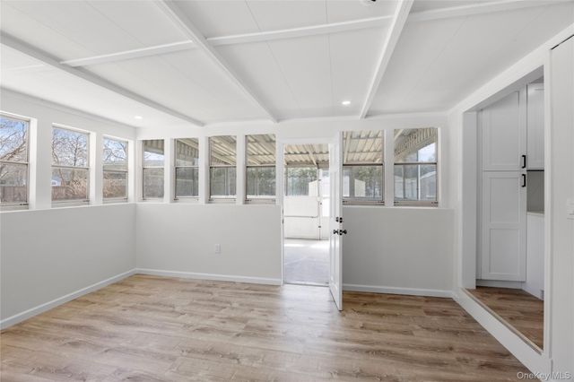 32 Flintlock Drive, Shirley, NY 11967