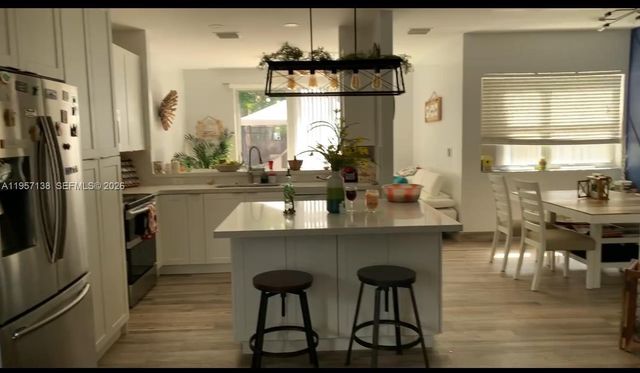 7662 N Southwood Cir 7662, Davie, FL 33328