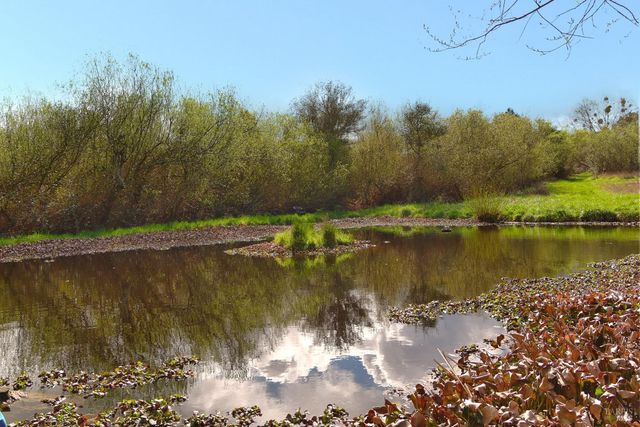 755 Watertrough Rd, Sebastopol, CA 95472