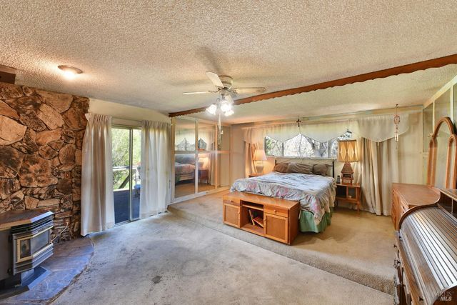 755 Watertrough Rd, Sebastopol, CA 95472