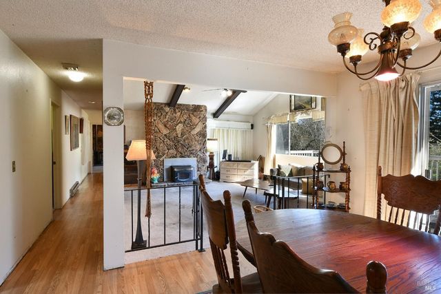 755 Watertrough Rd, Sebastopol, CA 95472