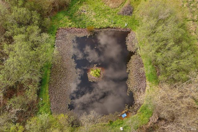 755 Watertrough Rd, Sebastopol, CA 95472