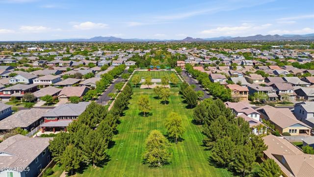 3147 E BLOOMFIELD Parkway, Gilbert, AZ 85296