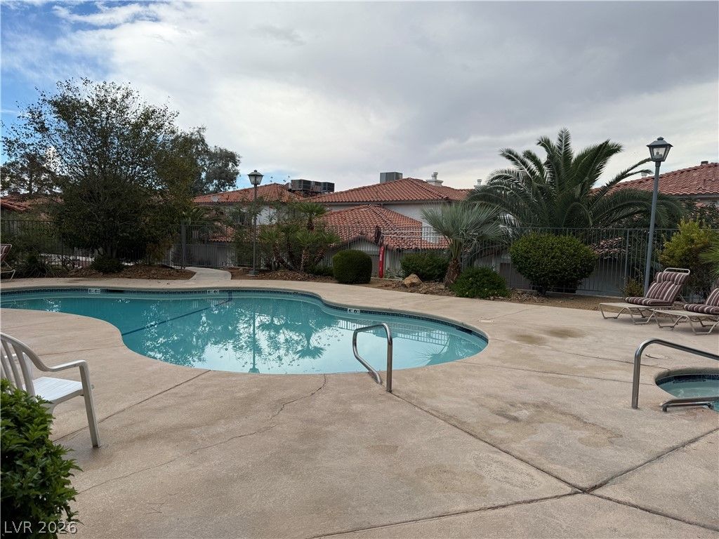 6741 West Charleston Boulevard 4, Las Vegas, NV 89146 — photo 2